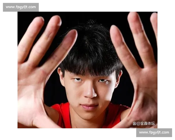 杨瀚森队友阿夫迪亚欧锦赛封神:24+7+2+2 书写全能传奇 杨瀚森队友阿夫迪亚欧锦赛封神:24+7+2+2 书写全能传奇
