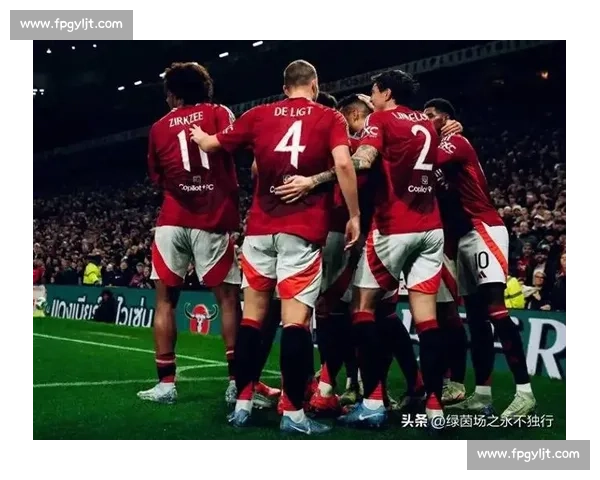 曼联锋线转向！埃基蒂克天价令红魔锁定 5000 万欧新目标